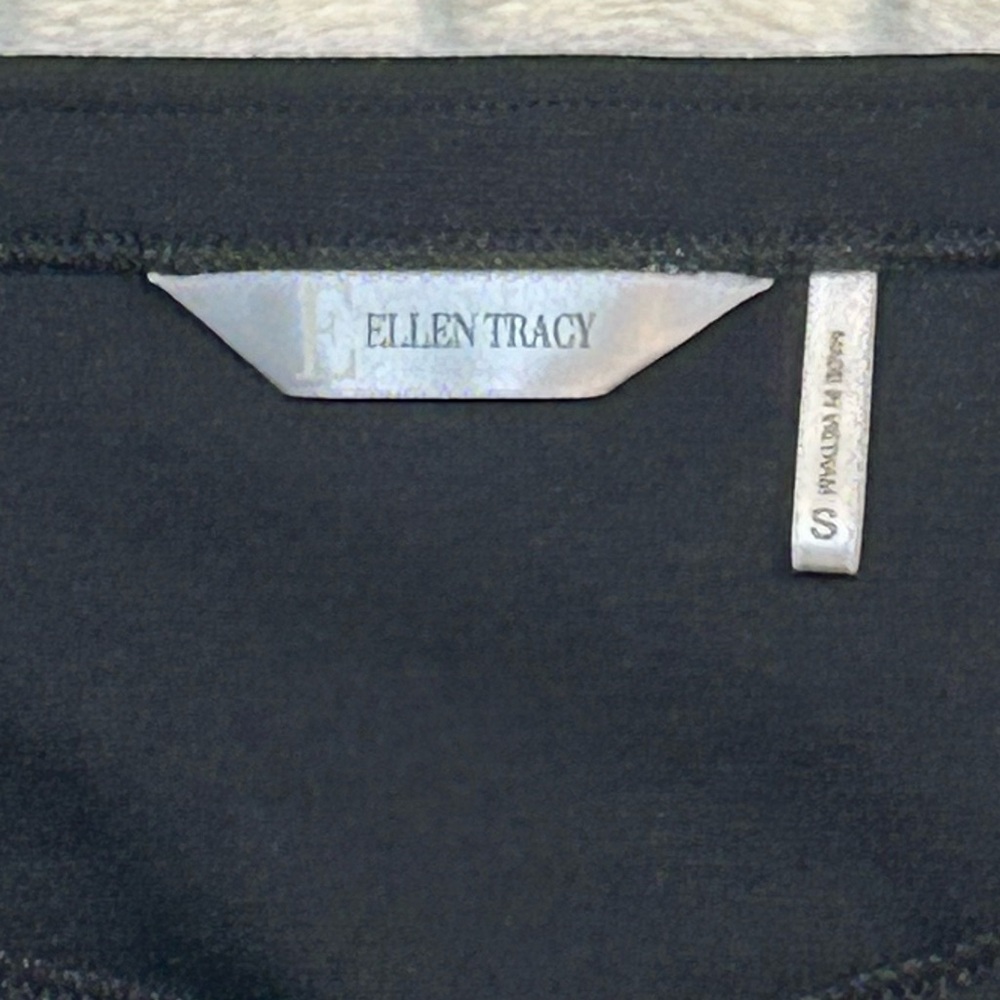 Pencil Skirt Bundle (2 skirts) NWT Black & NWOT Gray Sz Small - Picture 4 of 8